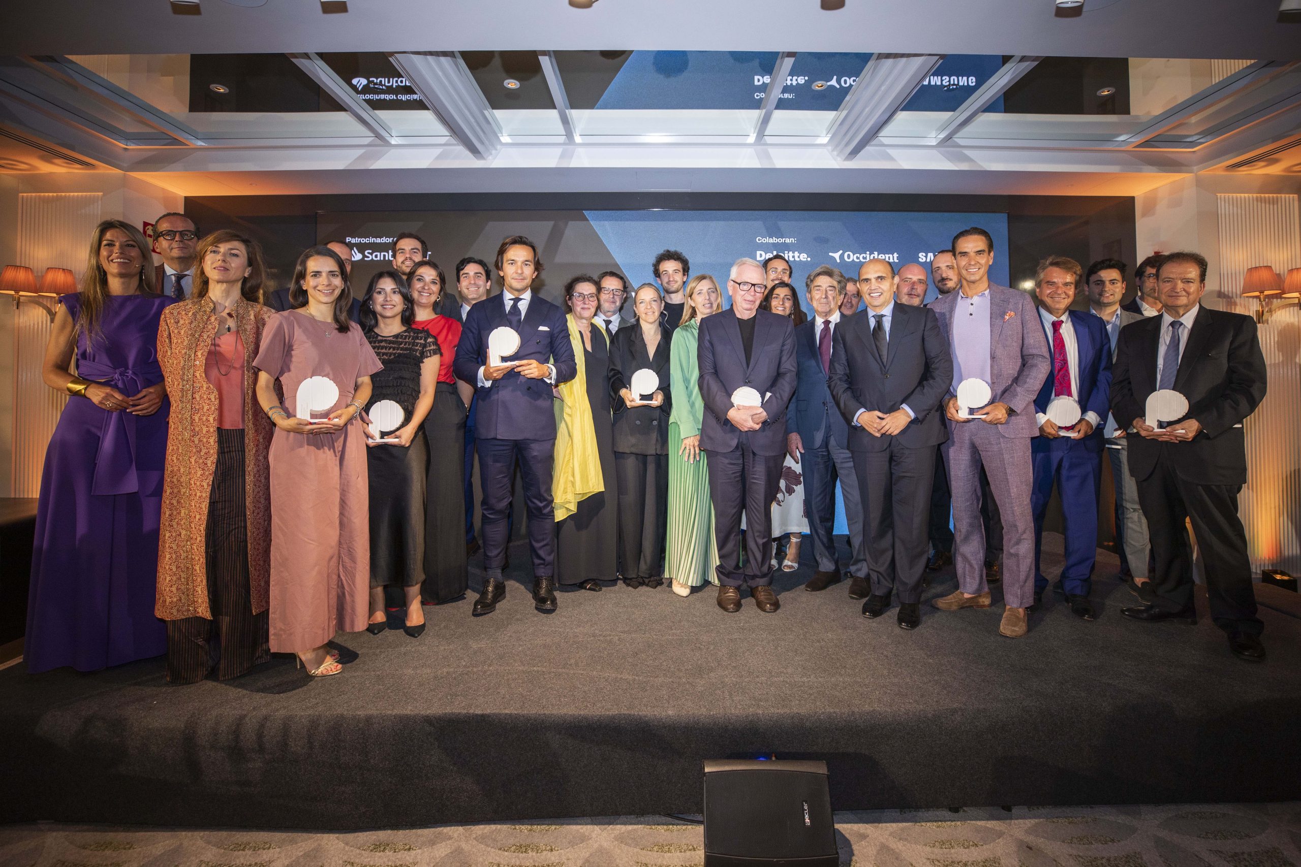 Foto de familia de los XV Premios Porcelanosa