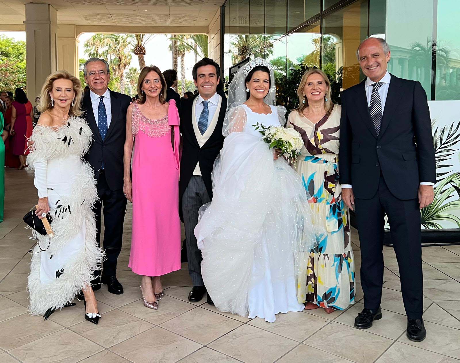 Mayrén Beneyto, Vicente Garrido, Montse Valls, Esteban Rivas, Natalia Yanes, Isabel Bas y Francisco Camps.