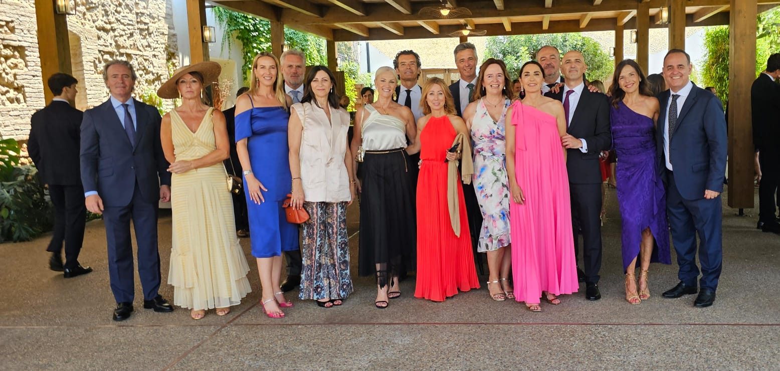 Pepe Tur, Patricia Sanchis, Amaya Fernández, Ruth Rodríguez, Grisel Ferrandis, Paco Gavilán, Susana Rel, Adolfo de las Heras, Almudena Dehesa, Vicente Aviñó, Amparo Ibañez y Juanon Franco.