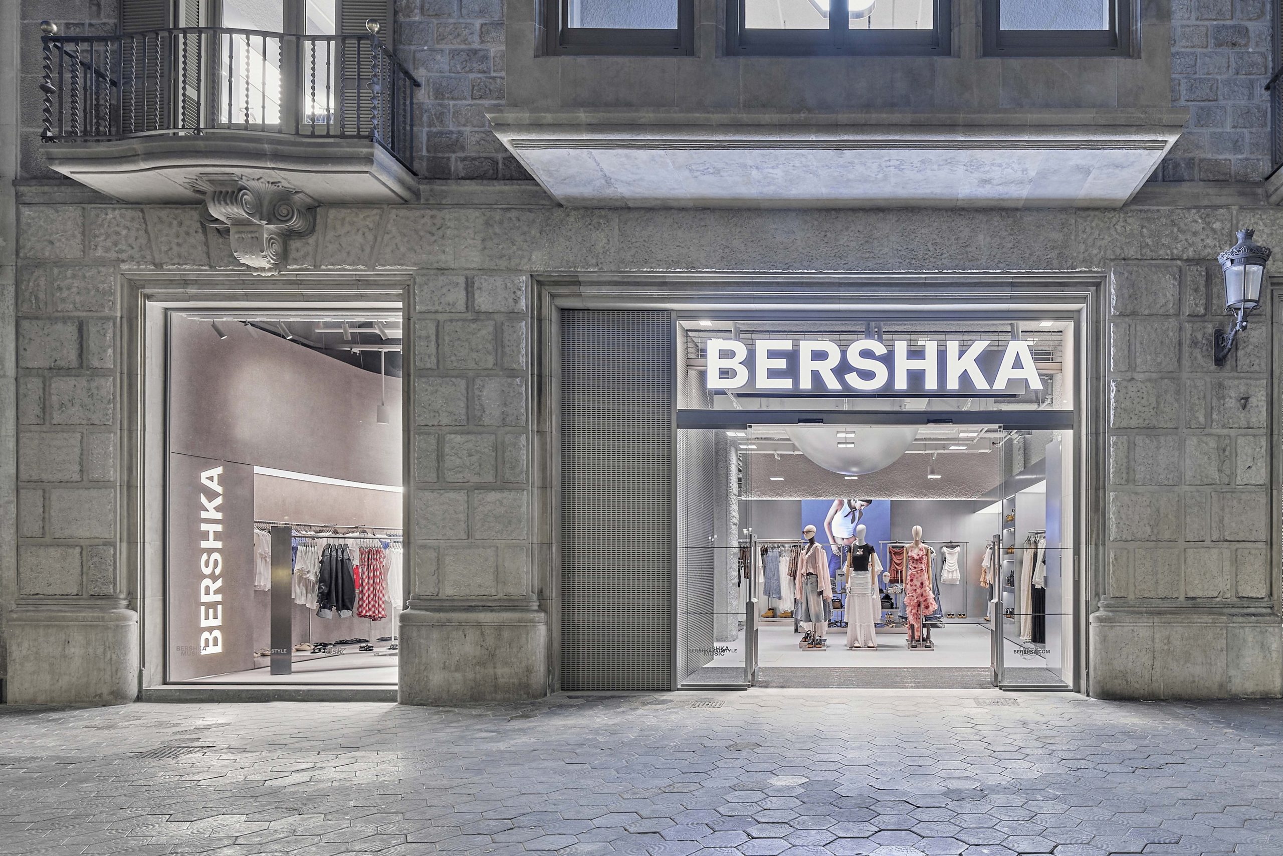 2024_07_31_BERSHKA_bcn_00738