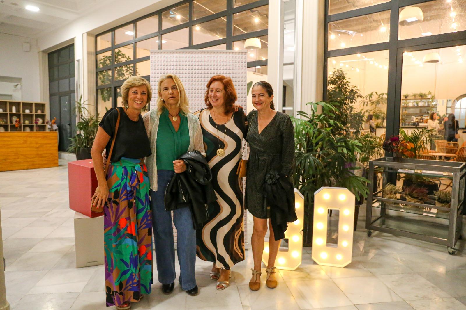 Begoña Momparler, Amparo Vilar, María José Giner y Elisa Cantó.