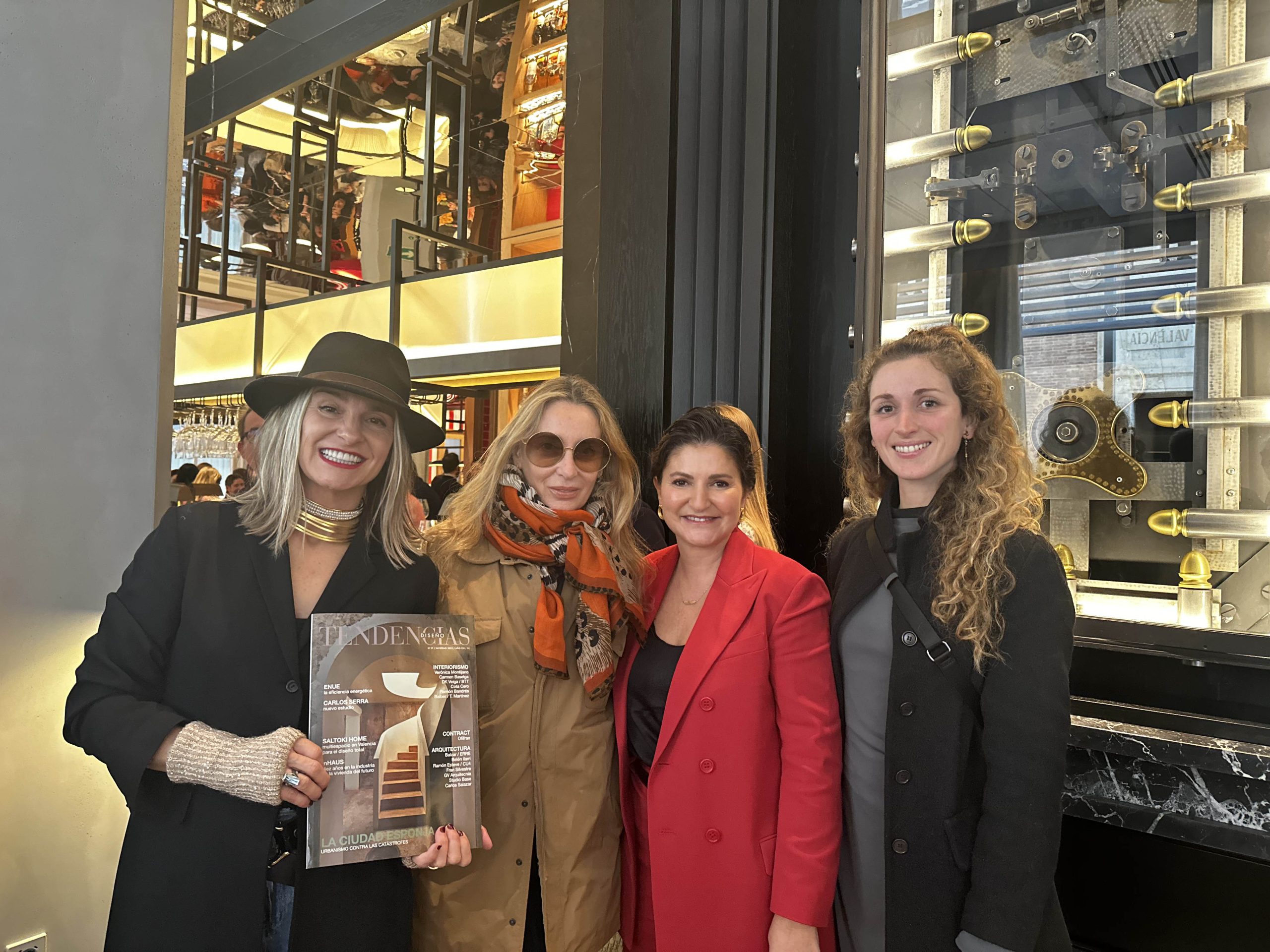 Zdenka Lara, Lola Narváez, Ángela Pla y Sofía Milián.